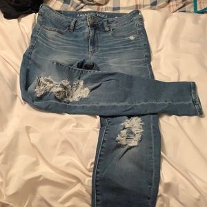 American eagle distressed skinny jeans